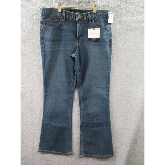 NWT Calvin Klein Flare Regular Fit Jeans Sits at Waist Size 10 / 30 - Picture 1 of 14